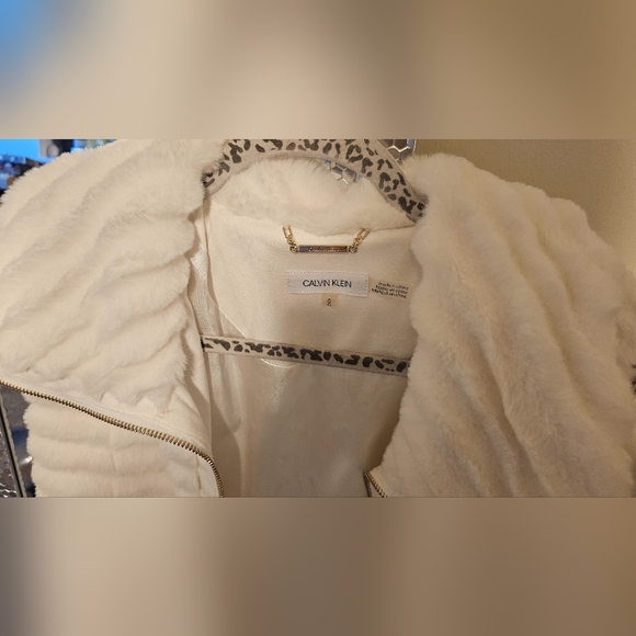 White beautiful vest - Calvin Klein - Picture 2 of 3